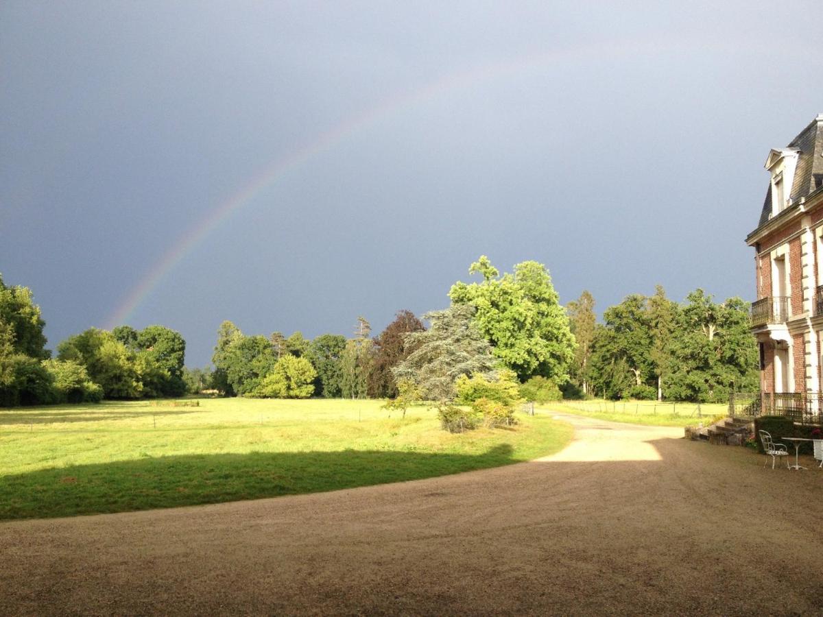 Chateau Le Quesnoy Chevrieres  Eksteriør bilde